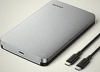 UGREEN 2.5-Inch HDD Case, USB C 3.1 Gen 2 Connection Standards, HDD/SSD Case, SATA 3.0, UASP, Supports 6 Gbps, High Speed Transfer Speeds, External Case, Up to 6 TB Capacity, 0.3 inch (9.5 mm) Thick