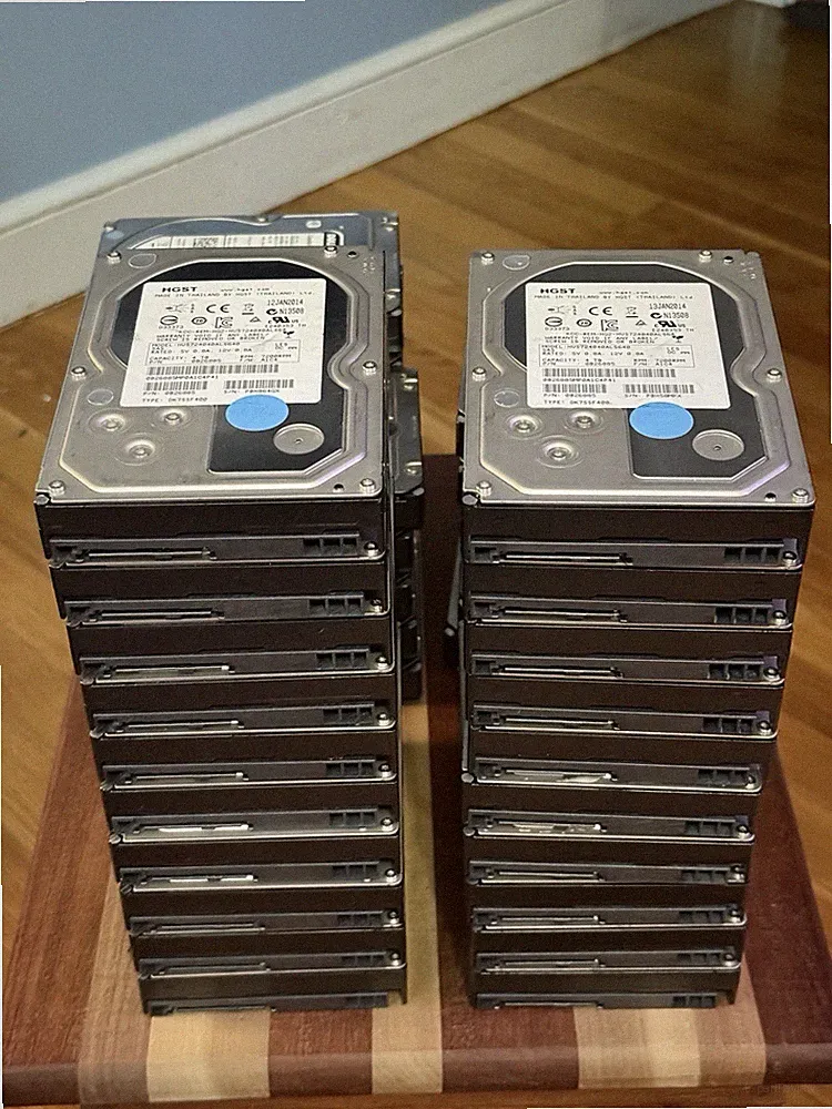 20X HGST HUS724040ALS640 4TB 7.2K RPM 3.5" SAS Hard Drive