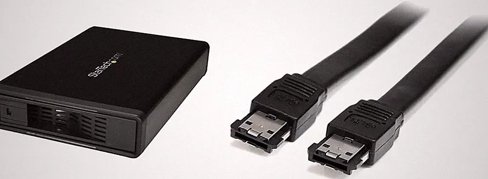 3.5" External Hard Drive Enclosure with Esata Cable
