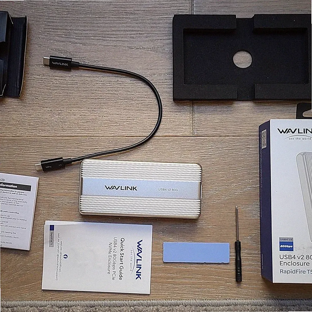 80Gbps M.2 NVMe SSD Enclosure Thunderbolt 5 for B+M Key/M-Key NVMe 2280 SSD