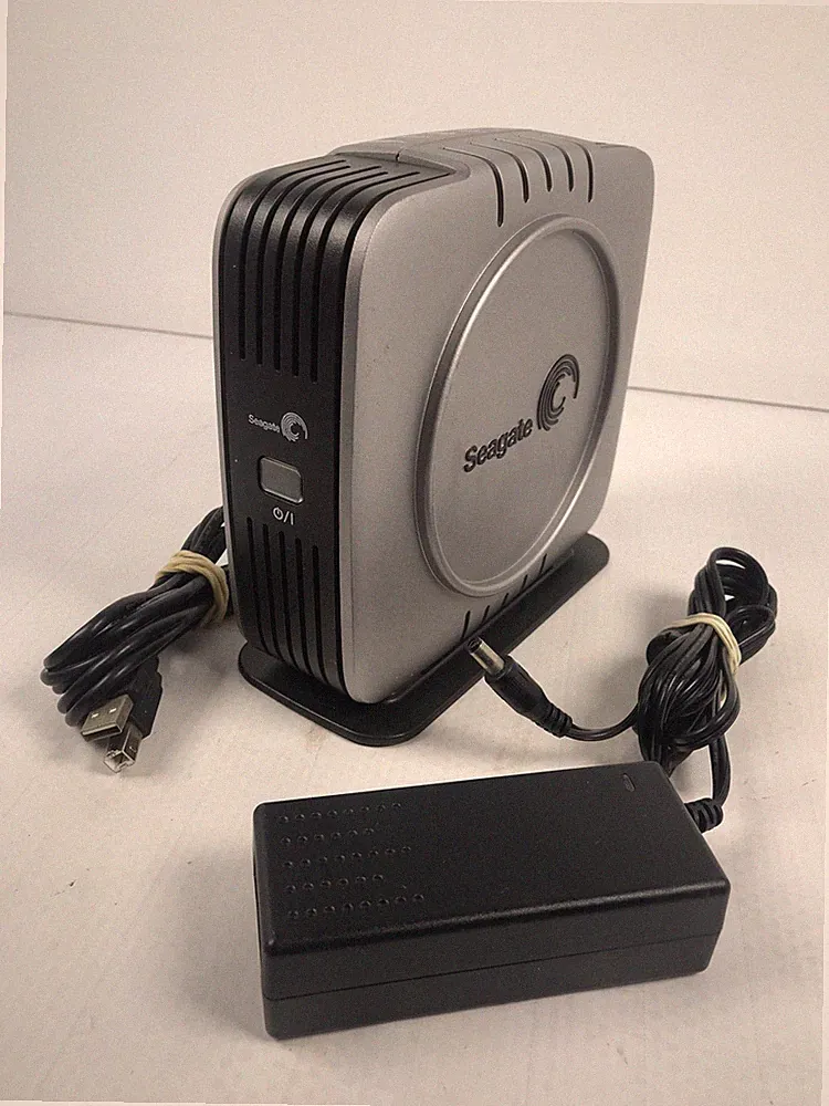 9Y7686-560 Seagate Pushbutton Backup 400GB 7200rpm USB 2.0 External Hard Drive