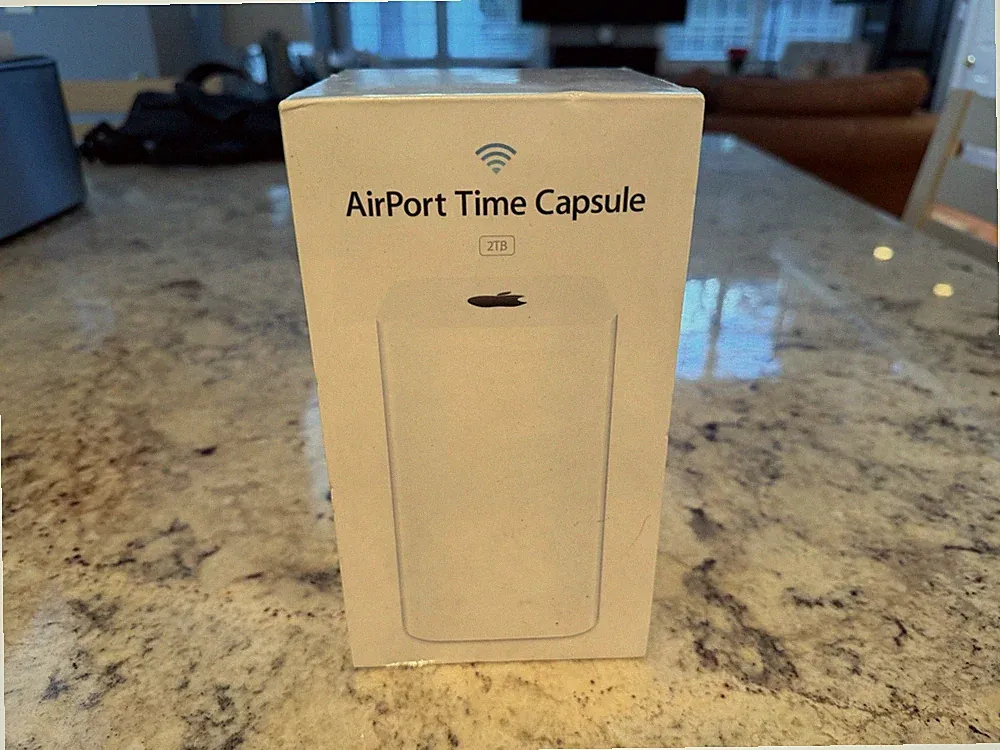 Apple AirPort Time Capsule 2TB External Hard Drive A1470 - New Sealed