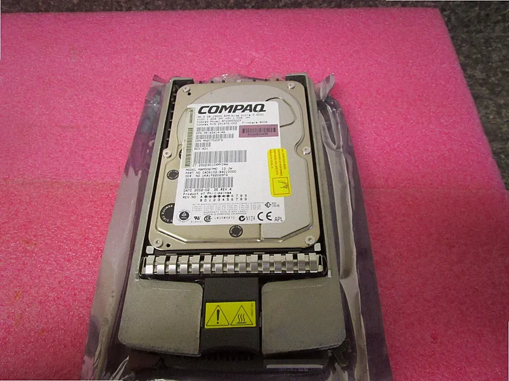 COMPAQ 36.4GB Hard Drive 15K Wide Ultra3 SCSI 251872-002 BF03665223 - with Tray