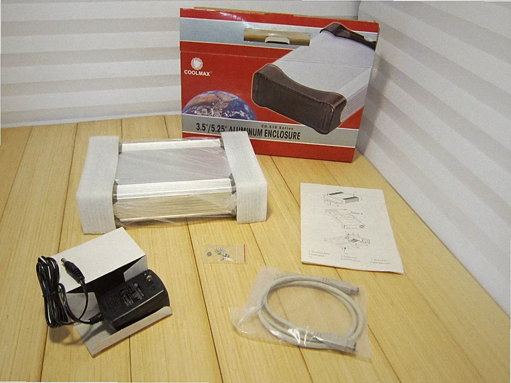 Coolmax 3.5in Firewire 1394 Aluminum IDE Hard Drive Enclosure CD-510 (1 of 2)