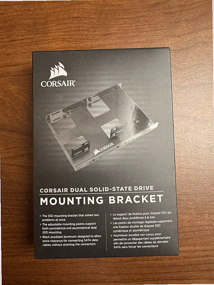 Corsair Dual SSD Solid State Mounting Bracket 3.5" CSSD-BRKT2 Black new in box.