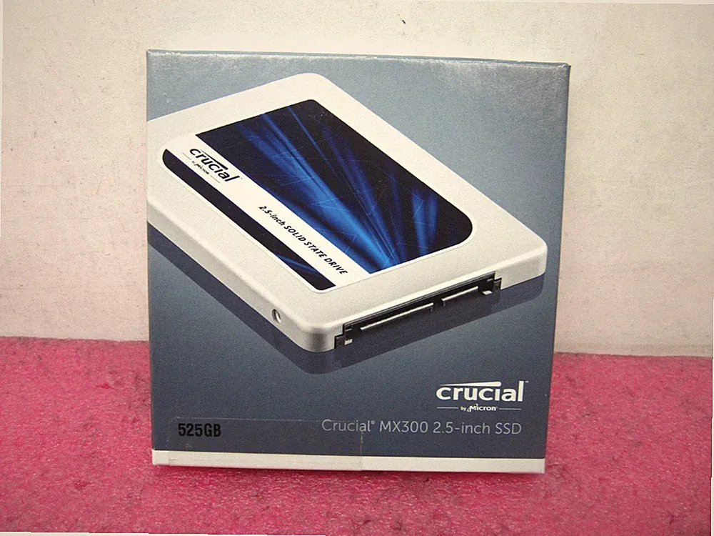 Crucial MX300 525GB SATA 2.5 Inch Internal Solid State Drive CT525MX300SSD1 T9A3