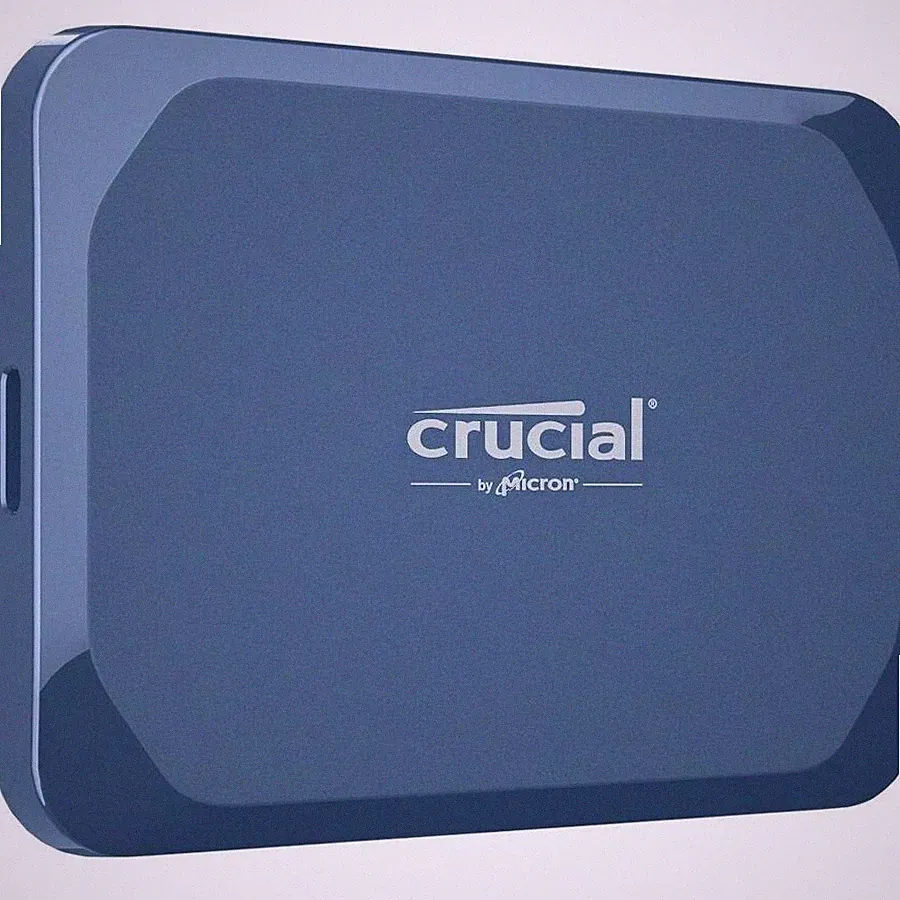 Crucial X10 2 TB Portable Solid State Drive External