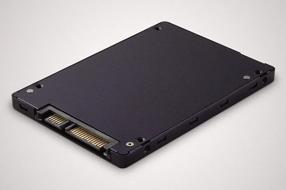 Dell Alienware 17 R5 - SSD Solid State Drive W/ Windows 10 64-Bit