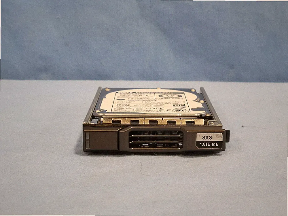 Dell Compellent 5H3XX 1.8TB 10k 12Gb/s 512e 2.5” SAS Hard Drive HUC101818CS4204