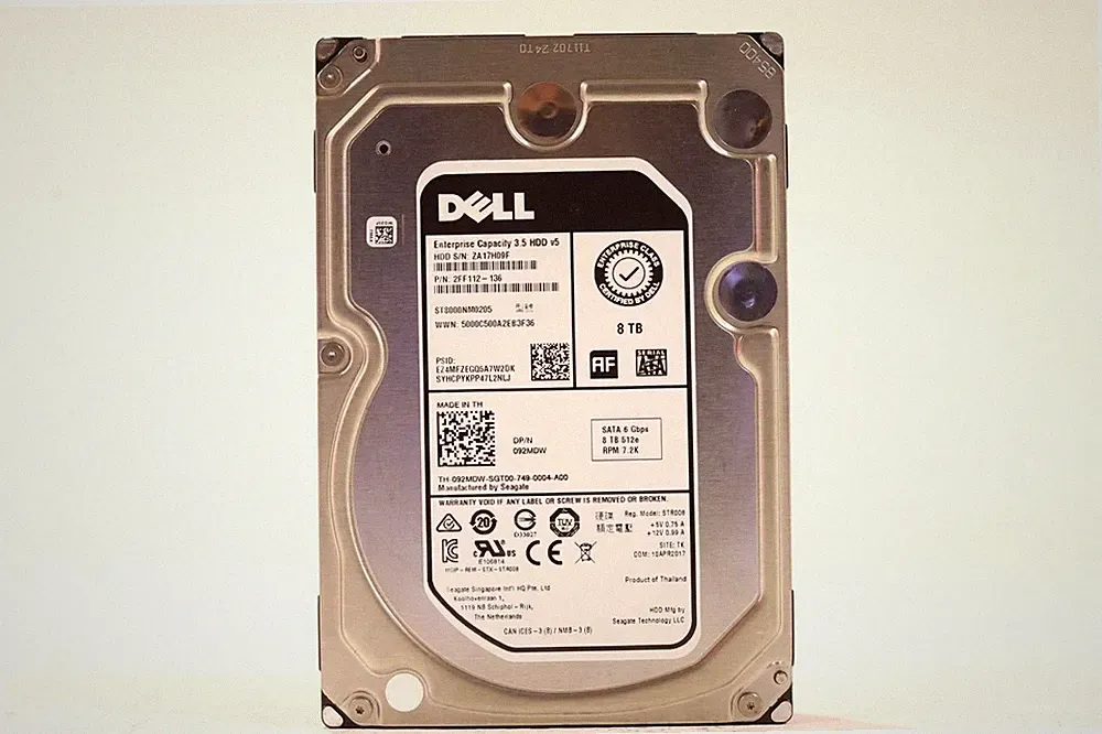 Dell ST8000NM0205 8TB 3.5" 6Gb/s 7.2K RPM 512e SATA Hard Drive Dell P/N: 092MDW