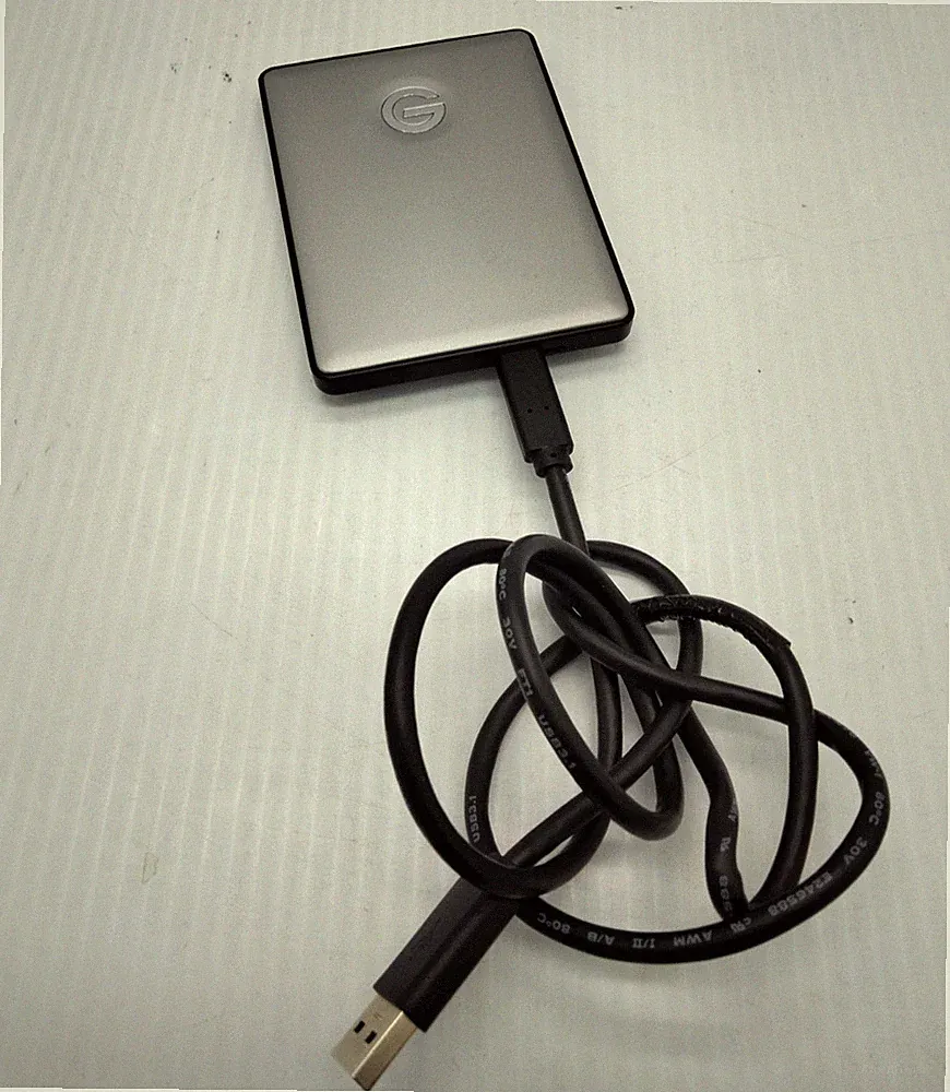 G-Technology 2 TB USB-C G-Drive Portable External Hard Drive wd20smzm-59h3fs1