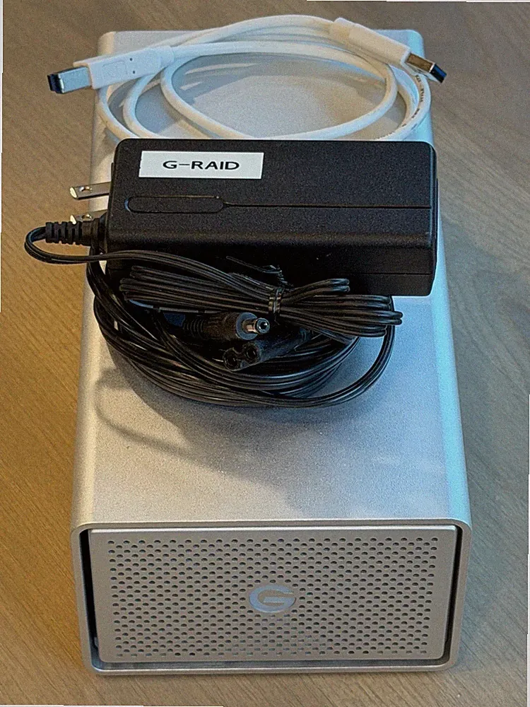 G-Technology G-RAID USB 8TB 0G04069 2x4TB HGST w/ Removable Drives