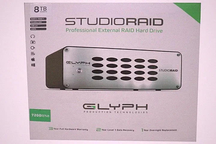 GLYPH SR8000 STUDIORAID 8TB 2-BAY USB 3.1 GEN 1 RAID ARRAY EXTERNAL HARD DRIVE