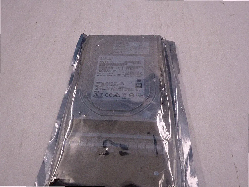 HGST 0F22948 4TB 7200 RPM SAS 3.5 INCH HARD DISK DRIVE