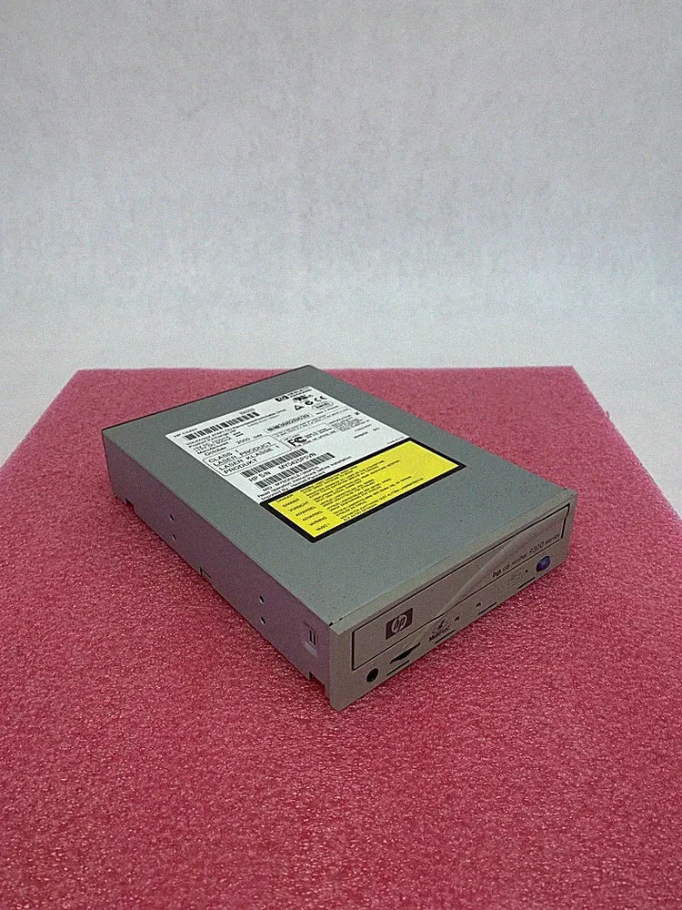 HP CD-Writter 9300 Multi Reader C4492 Tested