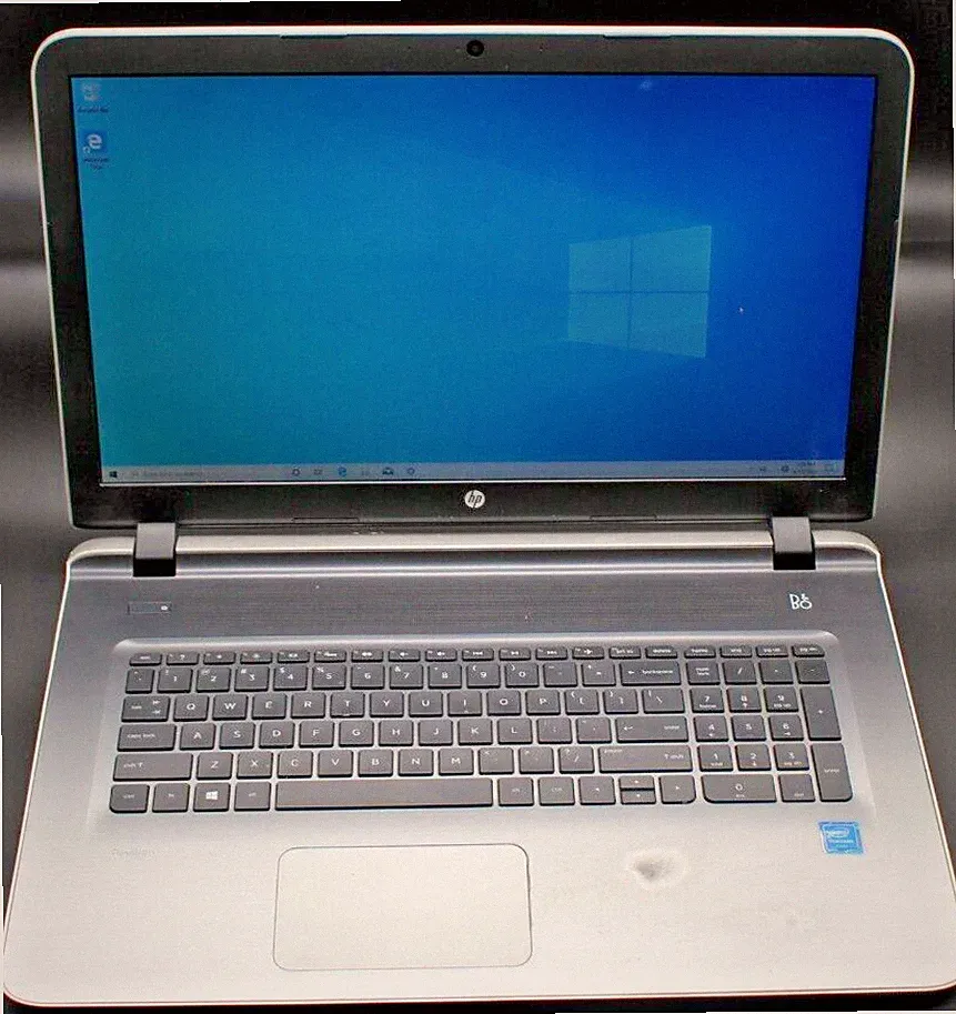 HP laptop 17-g120ds 8GB Ram, 1TB HDD Storage, Intel Pentium Quad Core Processer!