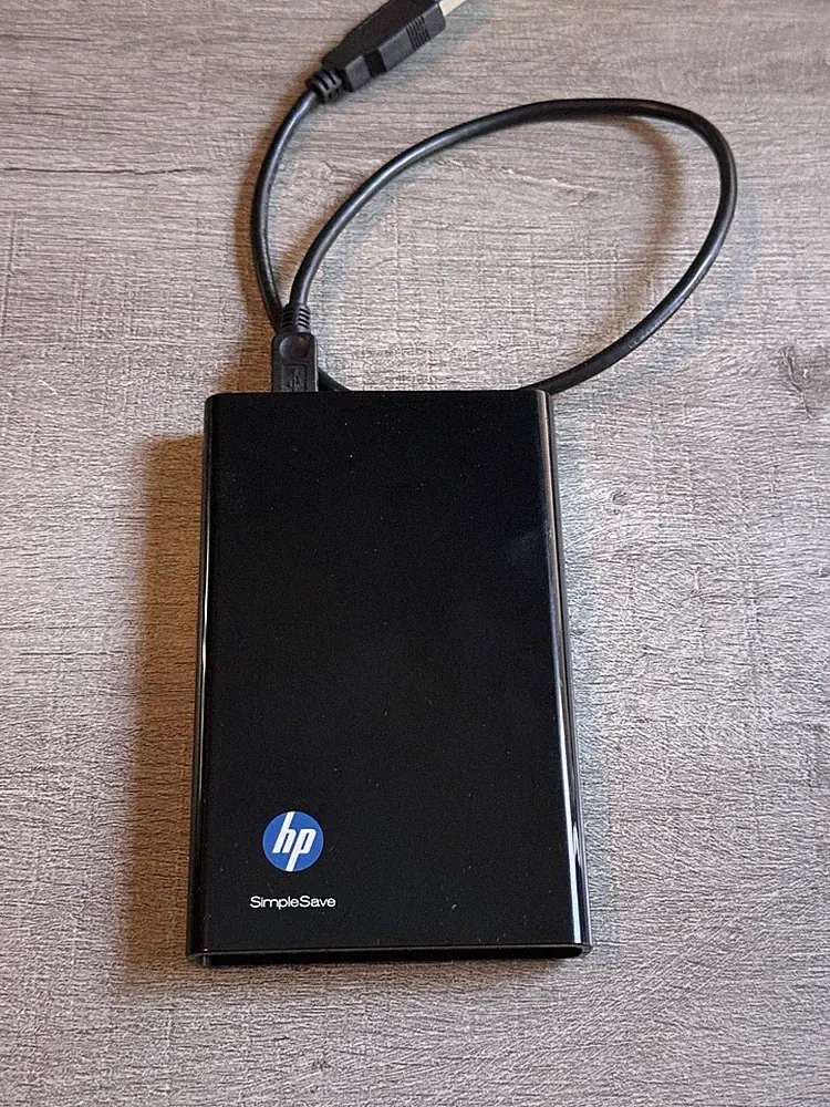 HP SimpleSave SD640A Black 640GB Portable 2.5" Ext. Hard Drive W/ Cable Tested