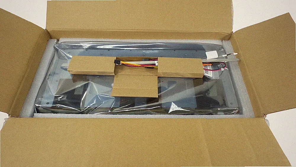 Intel A2U8X35S3HSDK Hot Swap Internal Hard Drive Cage - Free Shipping