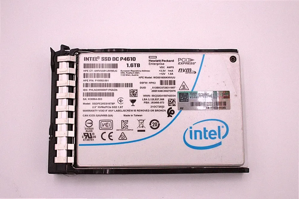 Intel DC P4610 1.6TB SSD DELL 2.5" NVMe PCIe Solid State Drives SSDPE2KE016T8P