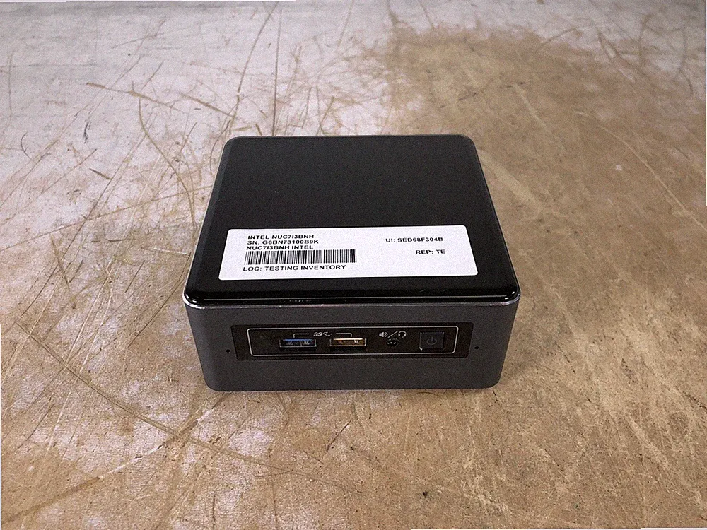 INTEL NUC7I3BNH i3-7100U @ 2.4GHz, 8GB RAM, NO HDD/OS