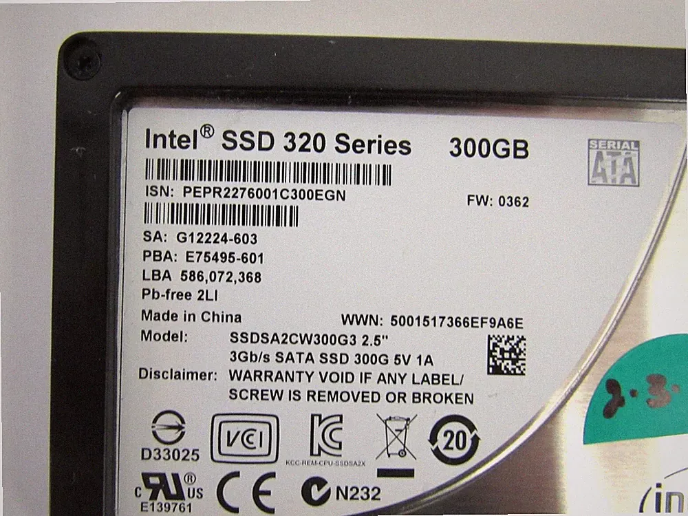 Intel SSDSA2CW300G3 320 Series 300GB MLC SATA 3Gbps 2.5" SSD 10-4
