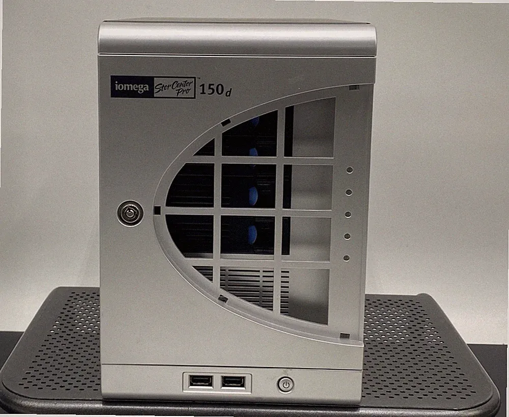 iomega StorCenter Pro NAS N150D 4x 500GB SATA Drives