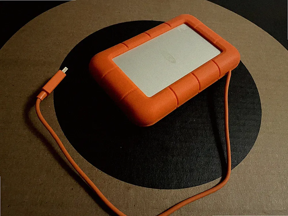 LaCie Rugged 1TB, Thunderbolt 2, USB 3.0/2.0 Shuttle Drive