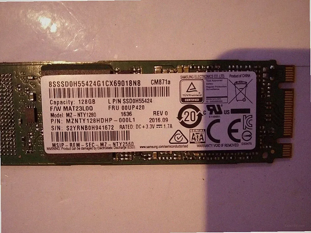 LENOVO 128GB TLC SATA III M.2 SSDSATA6G SAMSG 00UP420