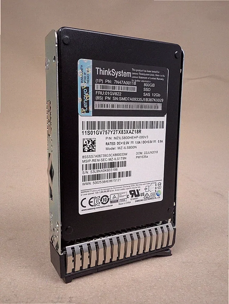 Lenovo MZ-ILS800N 2.5" 800GB 12GBps SAS SSD Drive PN: 01GV822