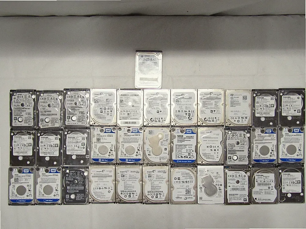 Lot of 34 HGST/Seagate/WD/Toshiba 500GB 5400RPM 6Gb/s 2.5" SATA Hard Drive