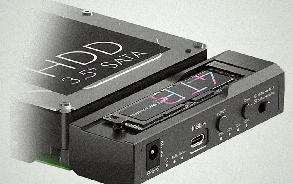 M.2 NVMe/SATA & 2.5”/3.5” Hard Drive Cloner Docking Staion, ICY BOX 10Gbps NVMe