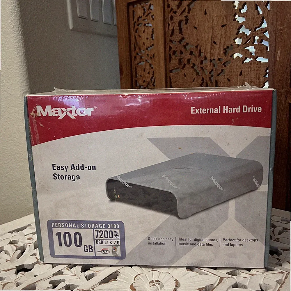 Maxtor External Hard Drive 3100 200GB Easy Add On Storage 7200 RPM USB 1.1 and 2