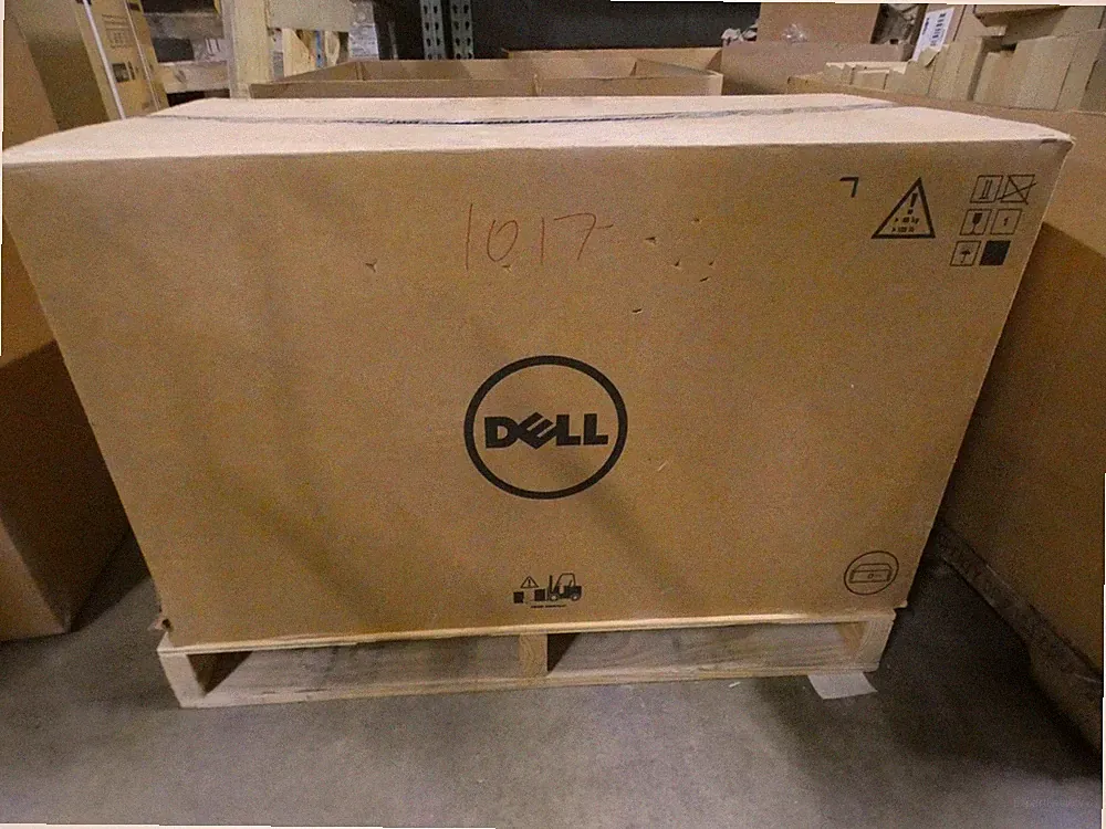 New Dell PowerVault MD3060e 60 Drive Dense Bay 6Gb SAS 3.5" Enclosure with Rails