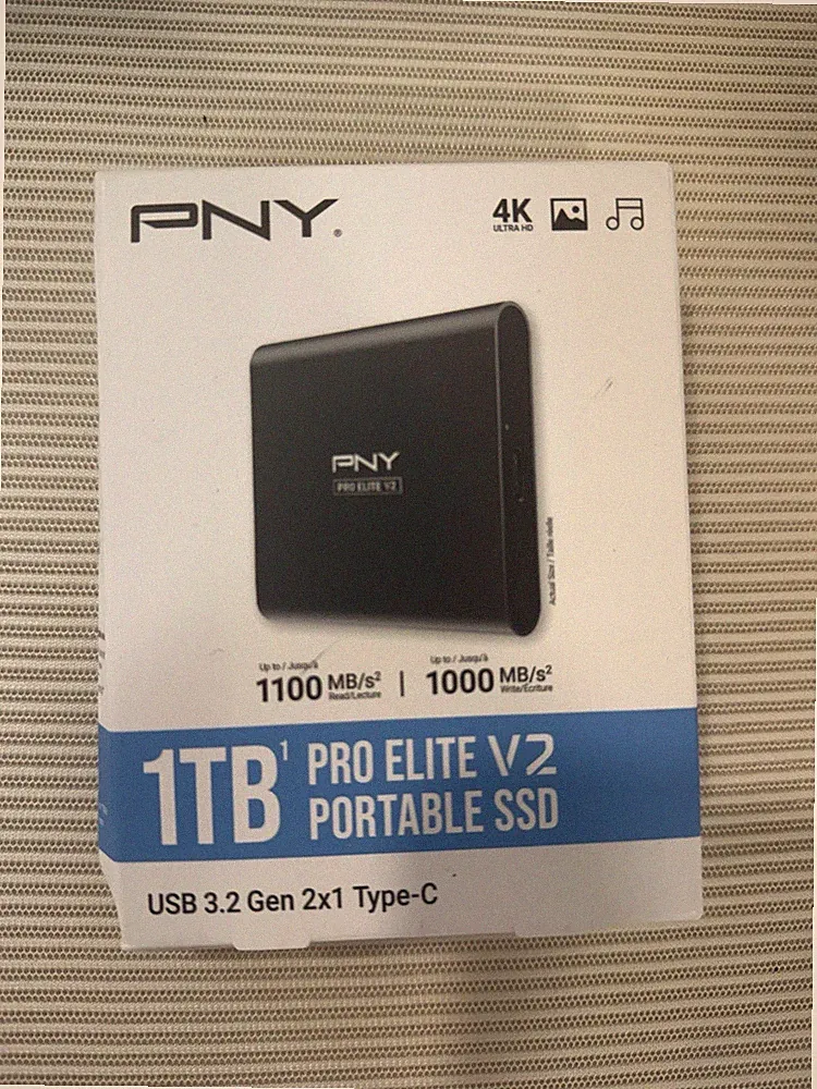 New PNY Pro Elite V2 1TB USB 3.2 Gen 2x1 Type-C Portable Solid State Drive (SSD)