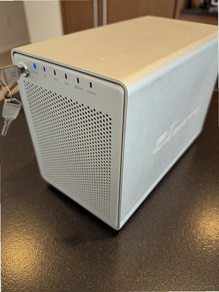 OWC Mercury Elite Pro Qx2 4-Bay RAID Enclosure NAS Backup DAS eSATA FW800 USB