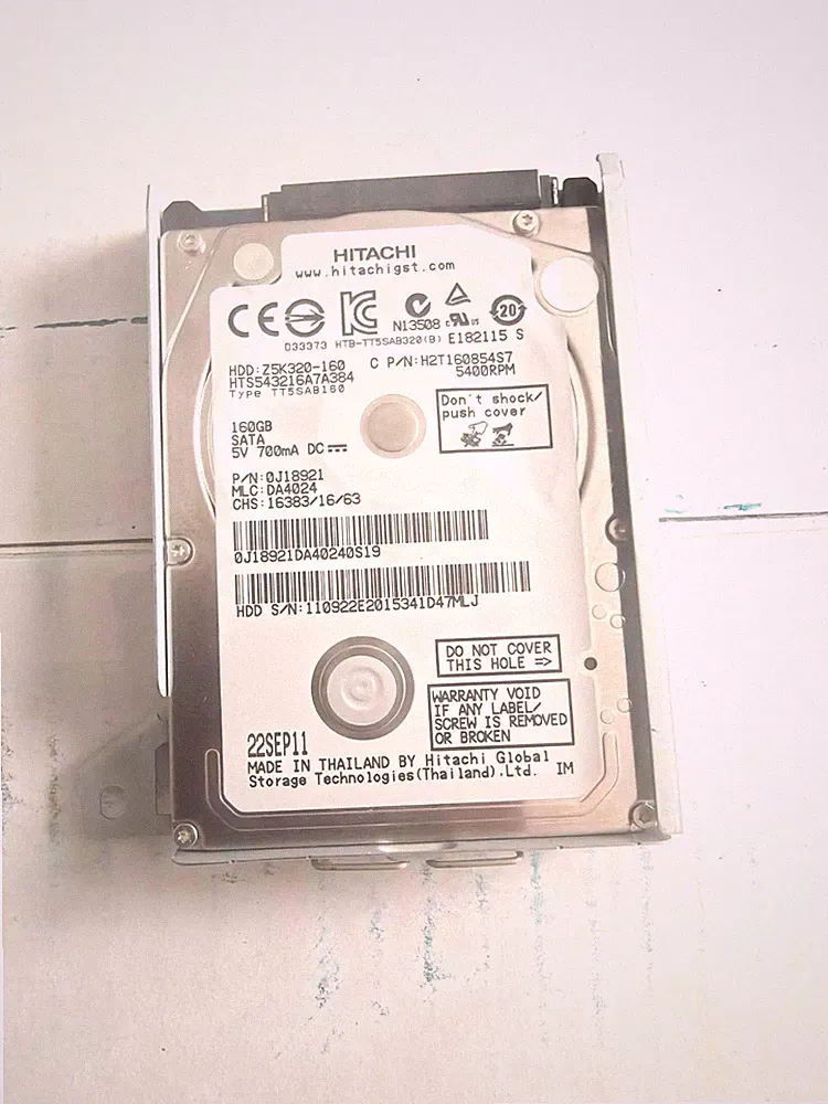 PS3 Slim 160GB Hitachi Hard Drive with OEM Metal Bracket | No Screw | Tested