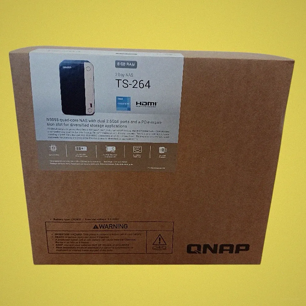 QNAP TS-264-8G-US Desktop NAS Intel Celeron Quad-core Processor (Diskless)