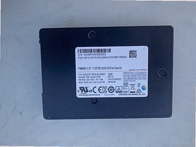Samsung 1.92TB SAS SSD PCLe 2.5" Gen3 Drive. Tested working