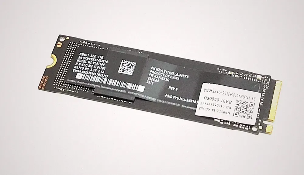 Samsung 1TB PM9C1 PCIe 4.0x4 M.2 2280 NVMe Internal SSD MZVL81T0HELB-00BKS OEM