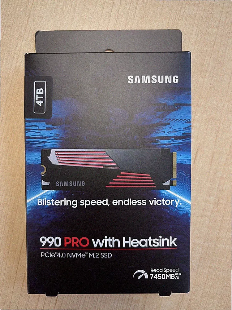 SAMSUNG 990 Pro 4TB M.2 2280 PCIe 4.0 NVMe SSD w/Heatsink MZ-V9P4T0CW New Sealed