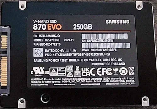 Samsung MZ7L3250HCJQ 870 EVO 250GB SSD 2.5" MZ-77E250