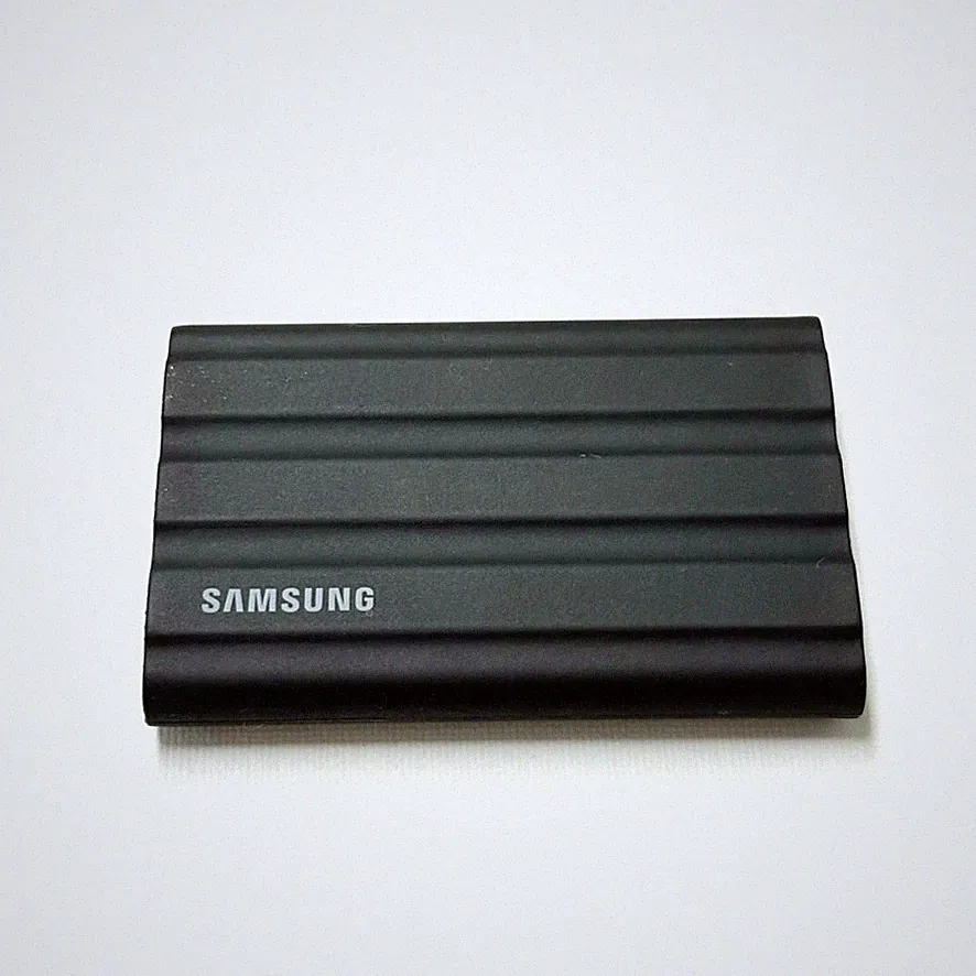Samsung T7 Shield 1TB USB SSD Storage Drive