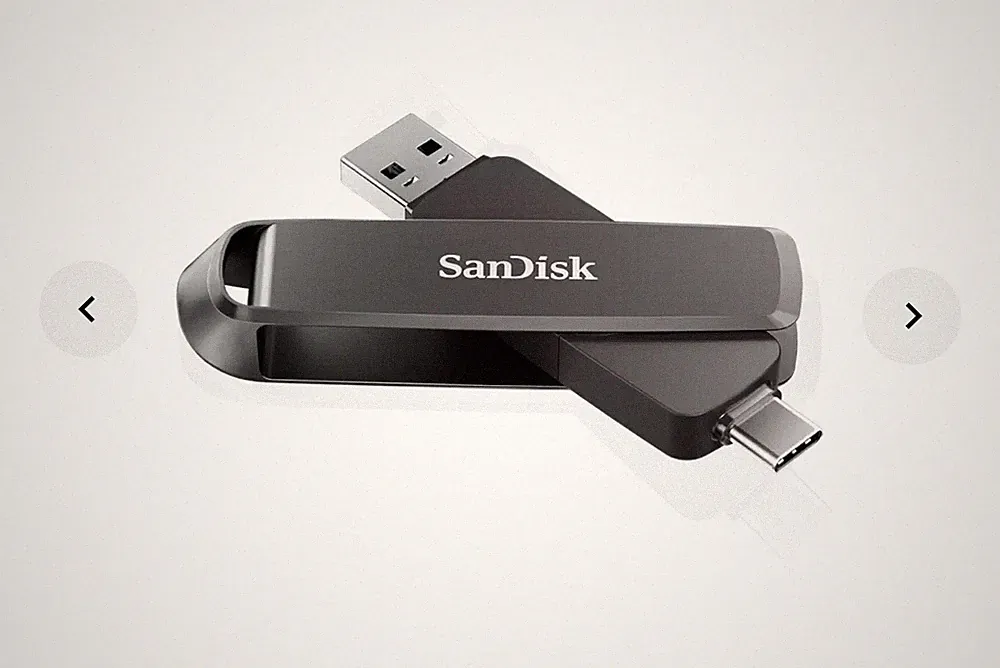 SanDisk Extreme PRO 1TB Dual Drive USB Type-A and USB C OPENED BOX