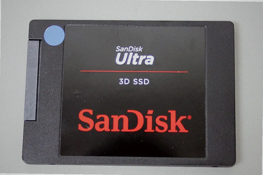 SanDisk Ultra 3D SSD 2TB 2.5" SATA Internal Solid State Drive SDSSDH3-2T00
