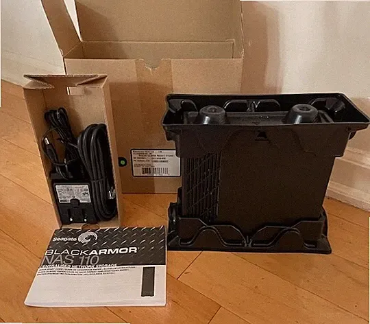 Seagate BlackArmor NAS-110 1TB Network Storage - Seagate Certified Repair