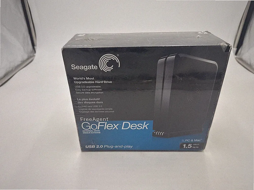 Seagate FreeAgent GoFlex Desk 1.5TB USB 2.0 9ZQ2N8-570 External Hard Drive - NEW