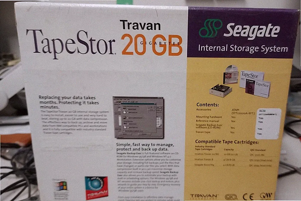 Seagate TAPESTOR Travan 20GB Internal Storage ATAPI/SCSI