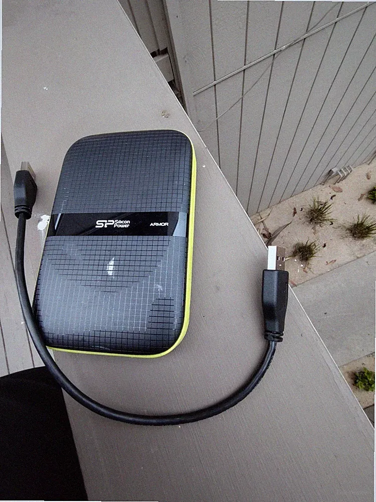 Silicon Power External HDD Armor 4TB With USB Cable