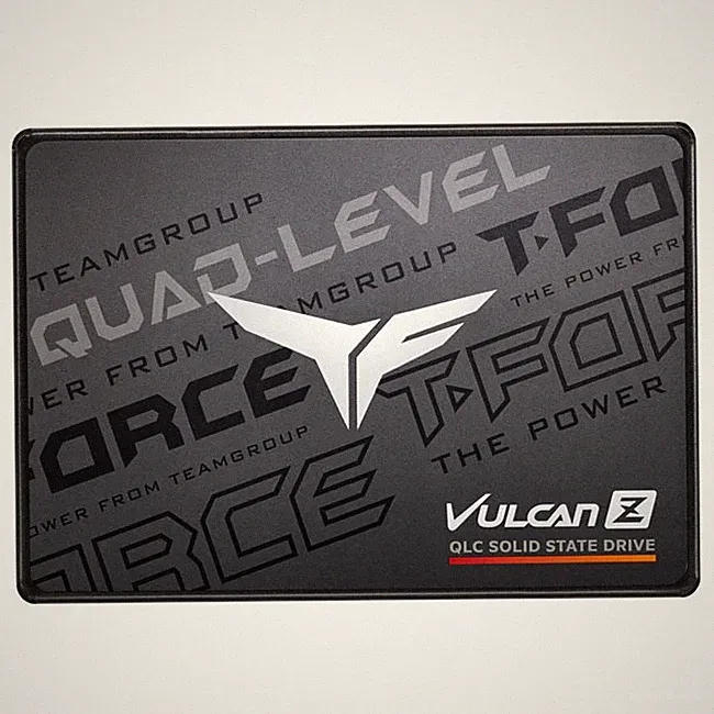 Team Group internal solid state drive 4 TB 2.5" Serial ATA III QLC