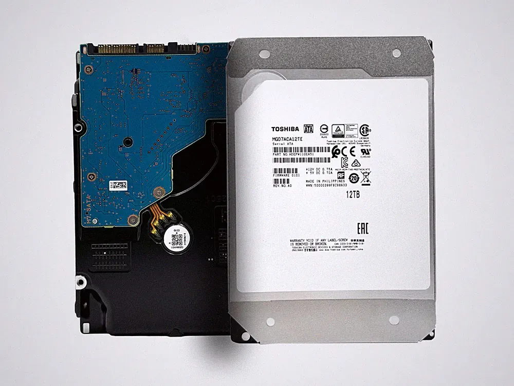 Toshiba 12TB MG07ACA12TE 7200RPM 256MB SATA 6Gb/s 3.5" Internal Enterprise HDD